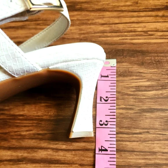 Naturalizer snakeskin heels - Picture 8 of 8
